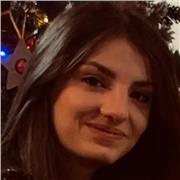 Laureanda in lettere offre ripetizioni per assistere bambini e ragazzi nello svolgimento dei compiti